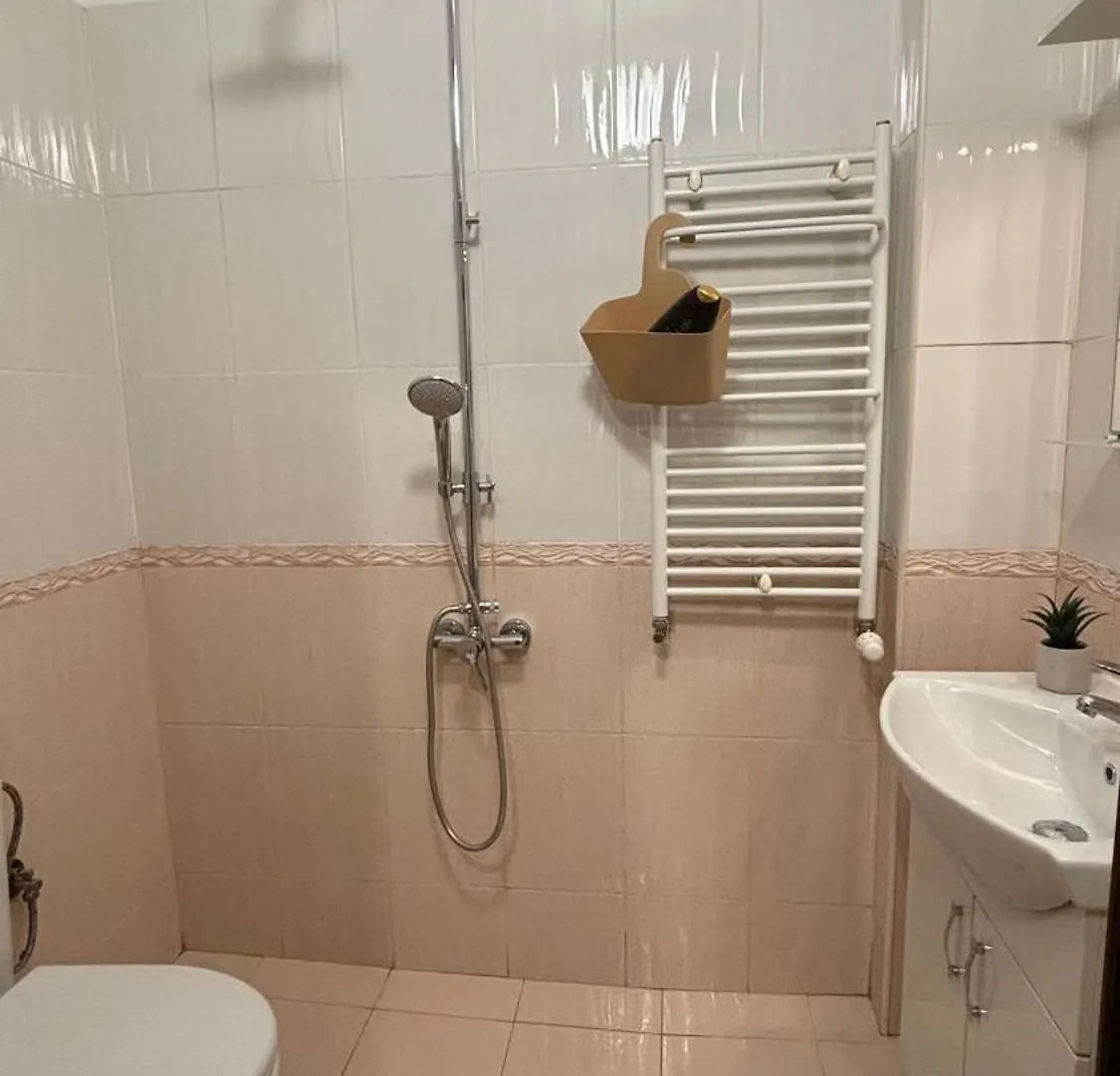 Quiet 2 Bedrooms Downtown Apart Sofia 0*,