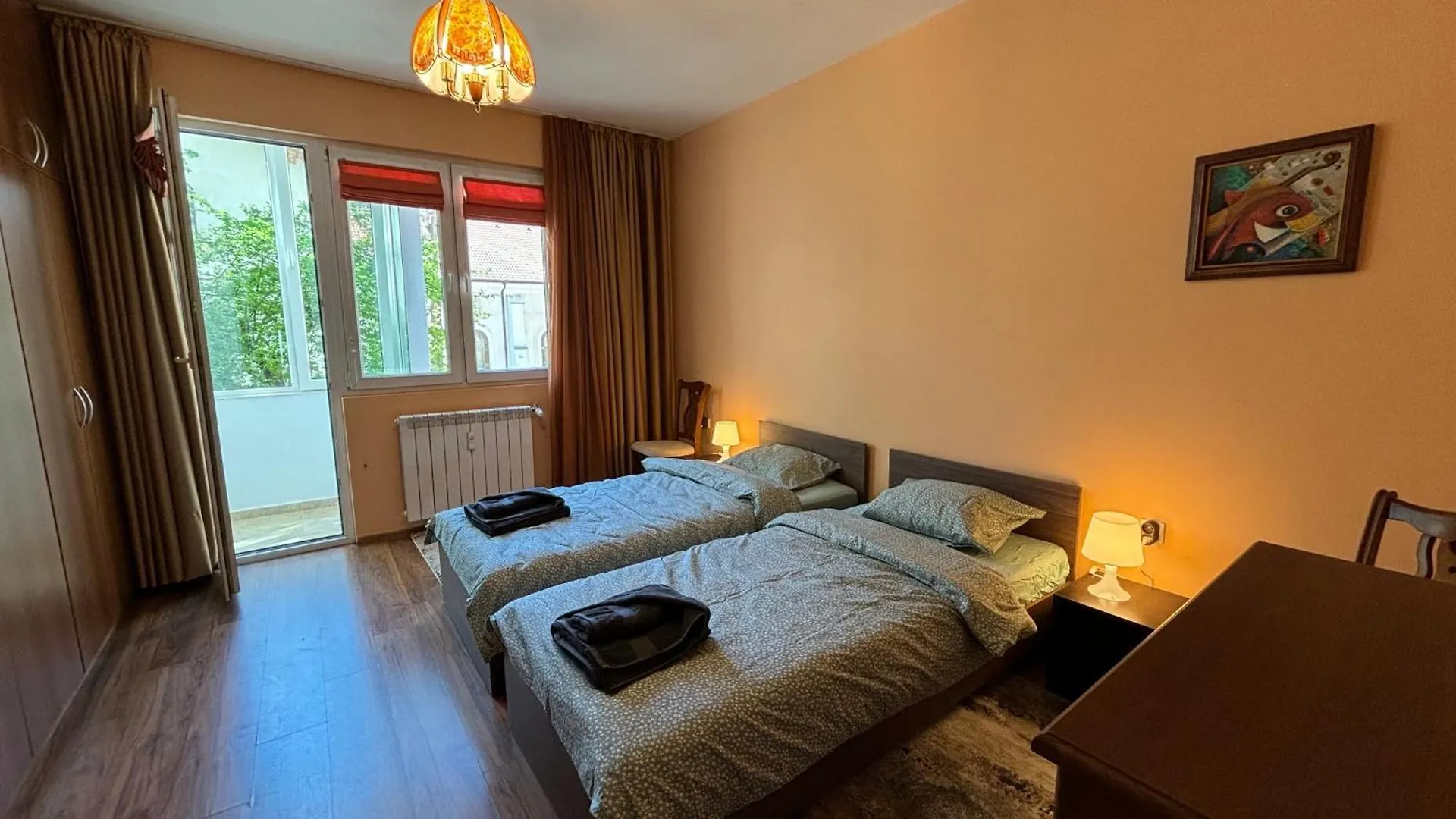 Lejlighed Quiet 2 Bedrooms Downtown Apart Sofia